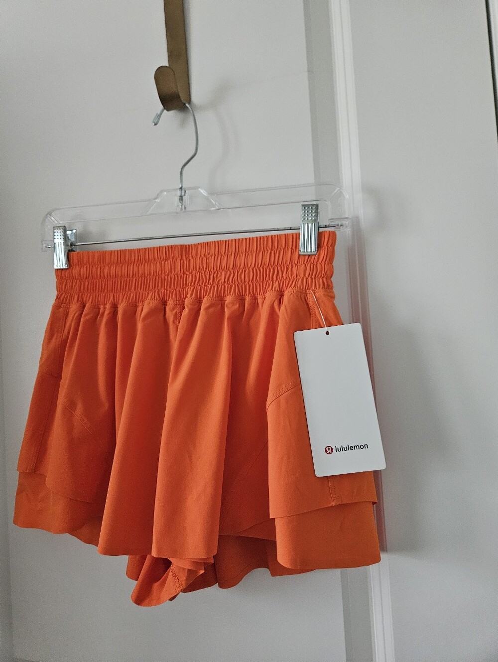 NWT Lululemon Shake It Out High-Rise Running Short 2.5" Orange Punch Size XS (4)